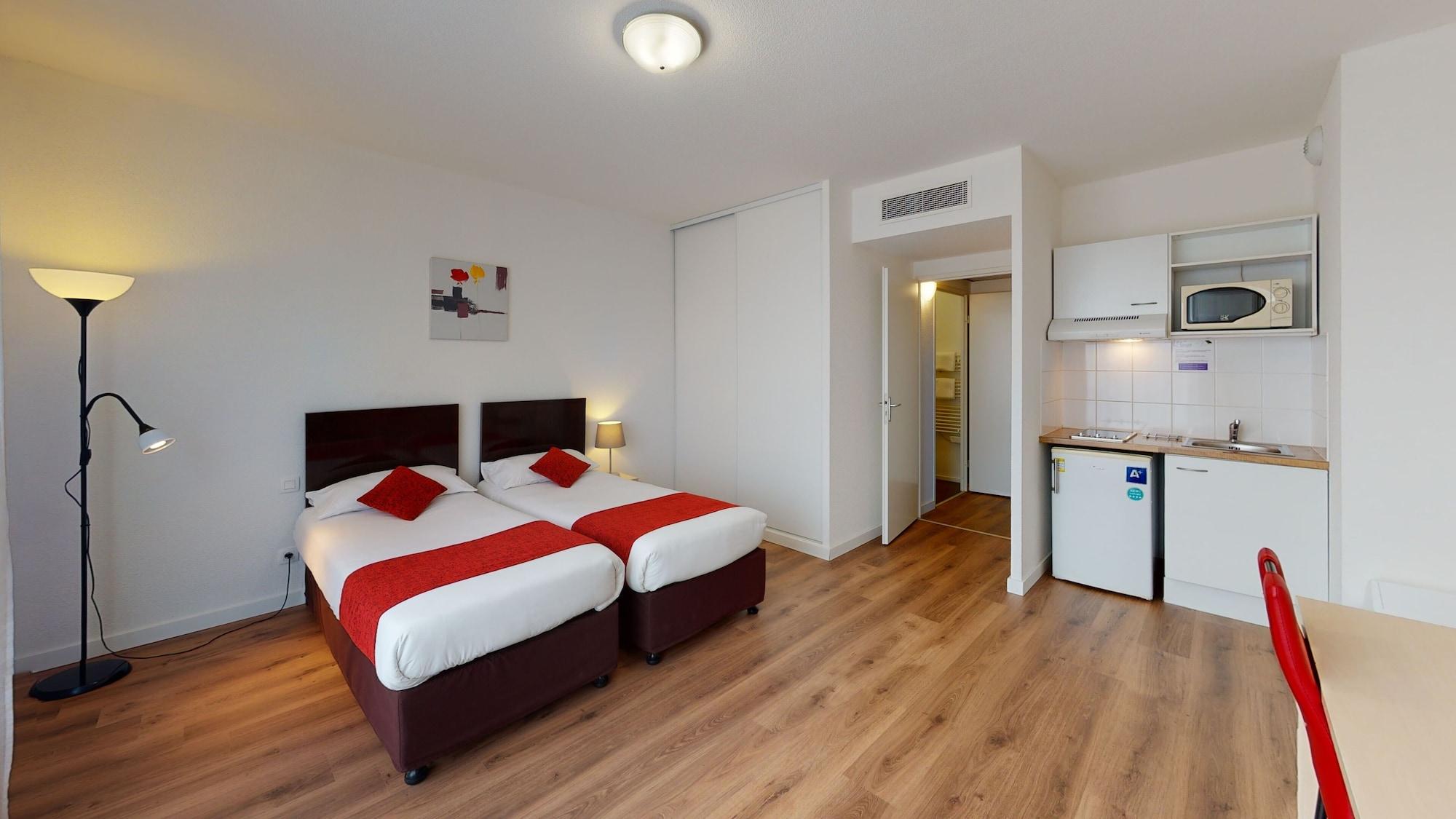 Alezan Hotel & Residence Тулуза Экстерьер фото